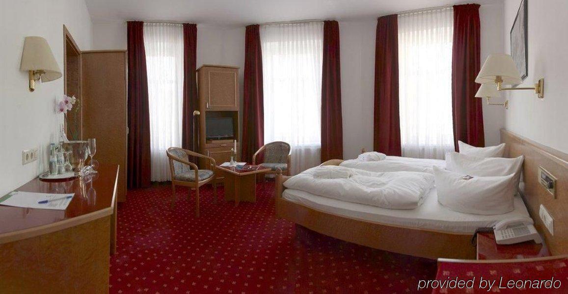 Hotel Astoria Leipzig Room photo