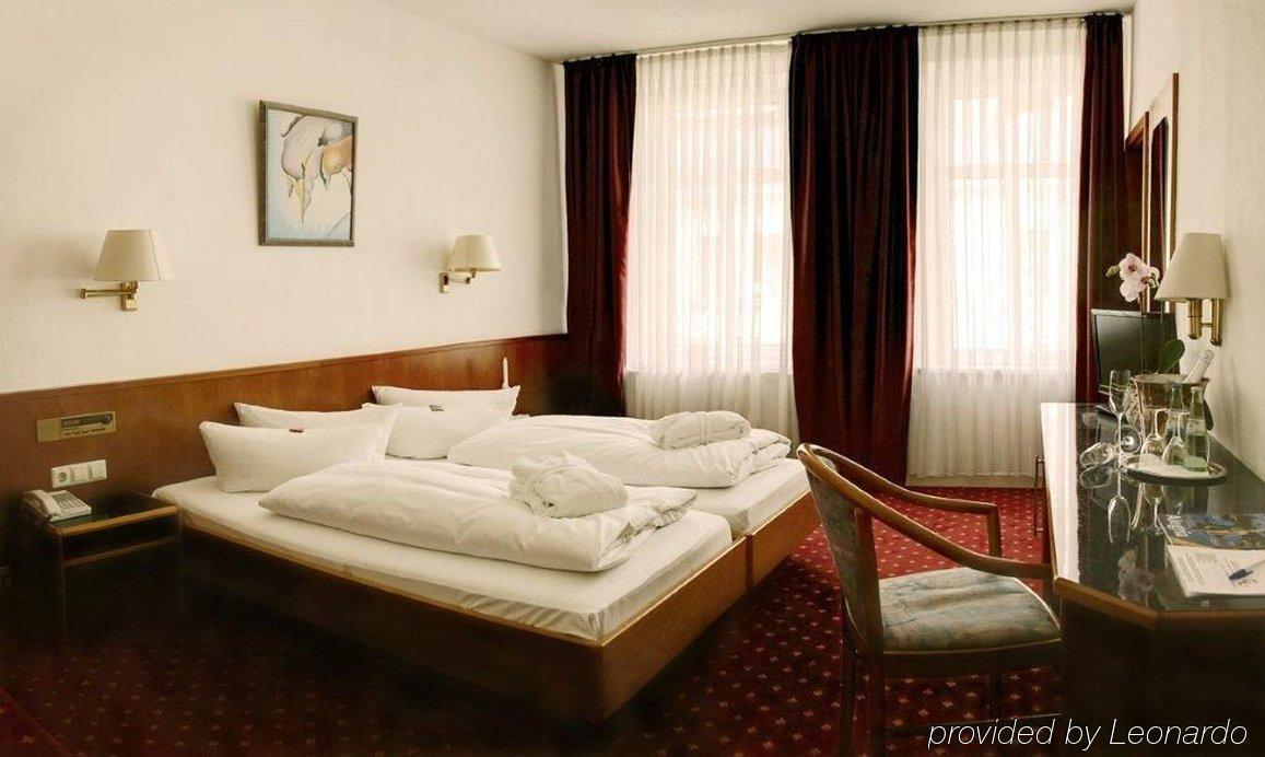 Hotel Astoria Leipzig Room photo